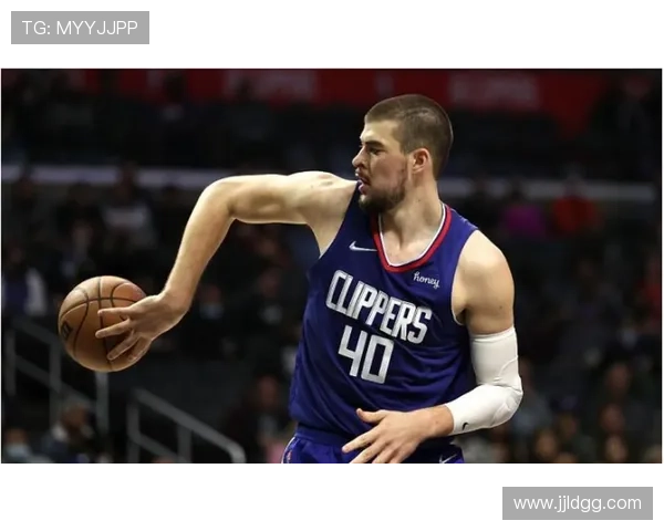 快船大胜鹈鹕五优三平马瑟林低迷